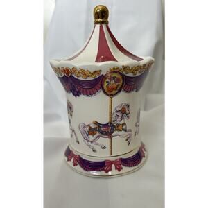 Vtg Teleflora Carousel Music Candy Jar. Plays “Carousel Waltz.”